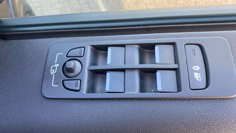 Land Rover Discovery Sport 2.0 D200 Dynamic SE 5dr Auto [5 Seat] Diesel Station Wagon